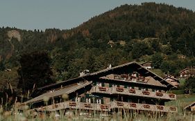 Les Roches Fleuries