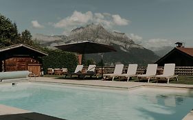 Les Roches Fleuries